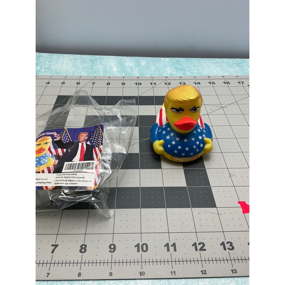 Trump‎ Rubber Duck Patriotic American Flag Toy Collectible Political Gag Gift